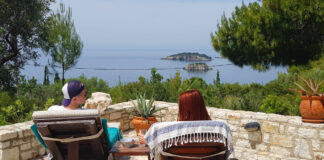Μείναμε σε ένα καπετανόσπιτο στα Σύβοτα